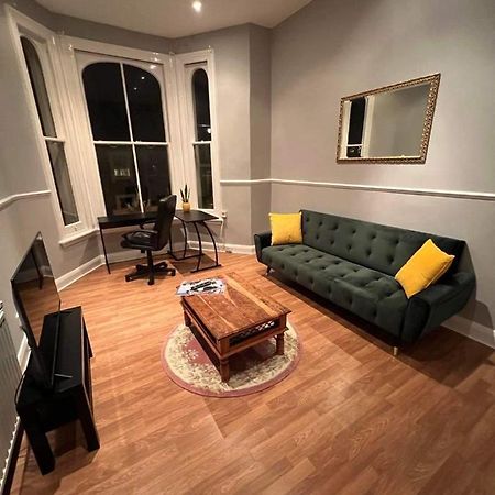 Апартаменты Central, Cozy Victorian Flat Next To Harrods Лондон Экстерьер фото